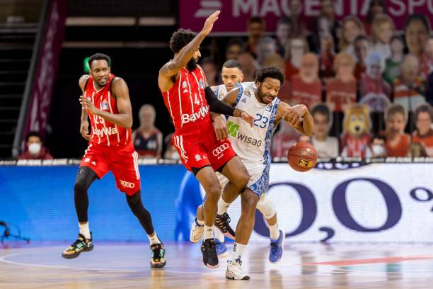 悬念与看点 悬念与看点