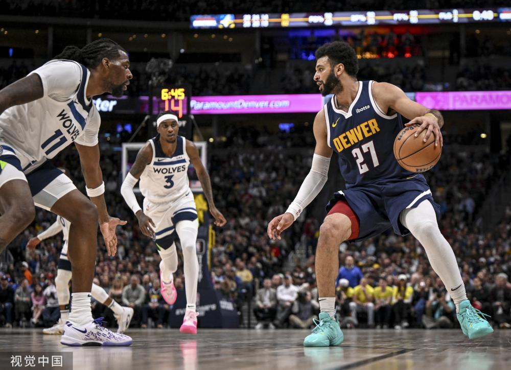 时刻坚决执 时刻坚决执